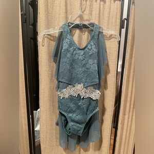 Weissman Elite collection.
Everybody Hurts. Sage green color. Open back